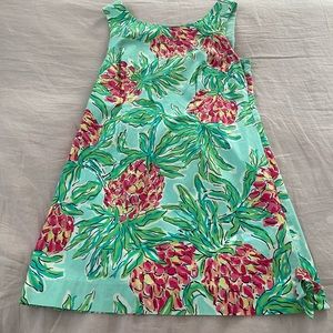 EUC Lilly Pulitzer pineapple print dress 6